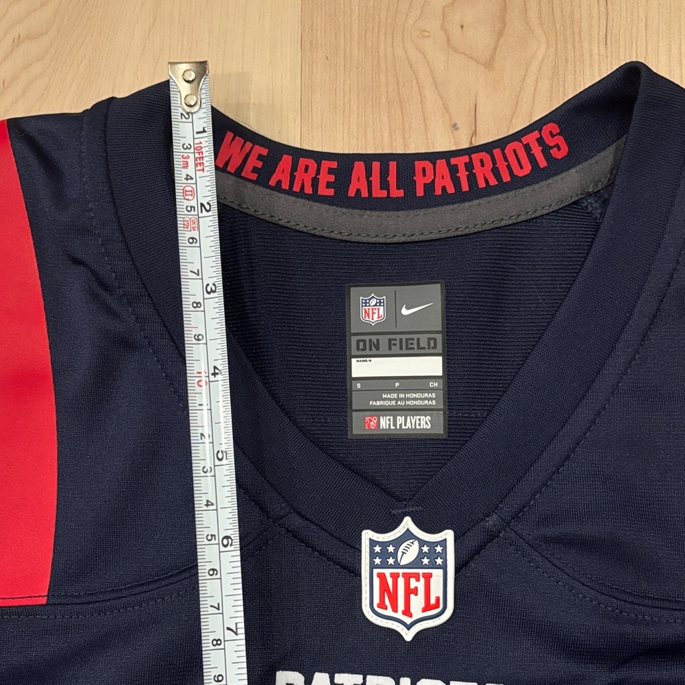 *OFFICIAL* New England Patriots Mac Jones Patriots Jersey Women’s Size S - Picture 11 of 14